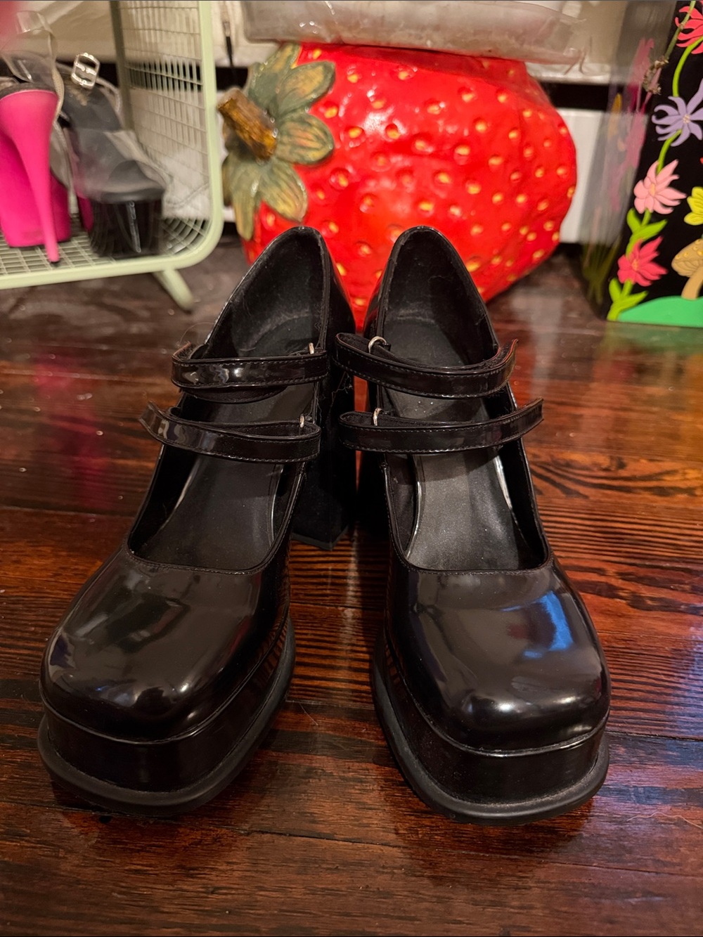 H&M Black Patent Double-Strap Platform Mary Jane Heels